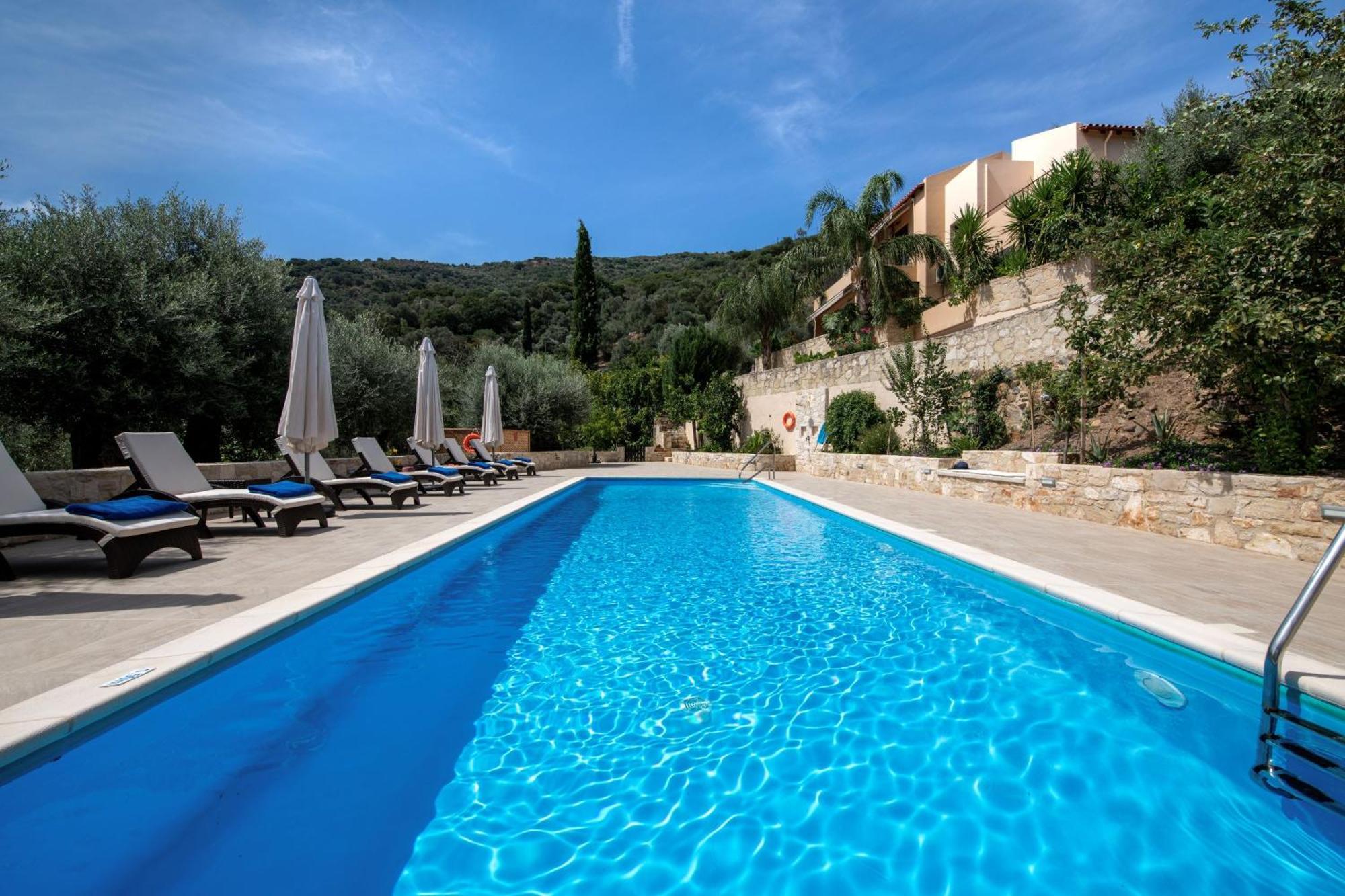 Serenity River Villa Palaiochora Dış mekan fotoğraf