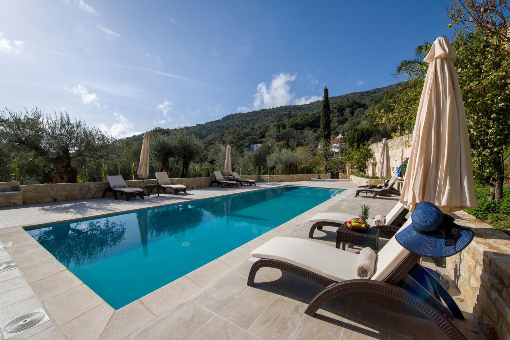 Serenity River Villa Palaiochora Dış mekan fotoğraf