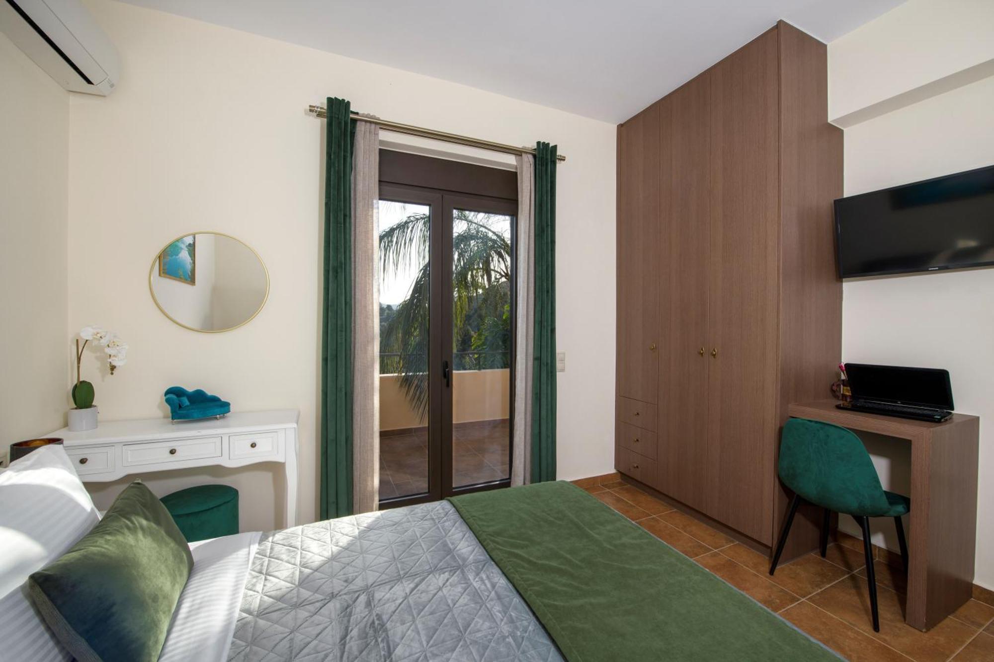 Serenity River Villa Palaiochora Dış mekan fotoğraf