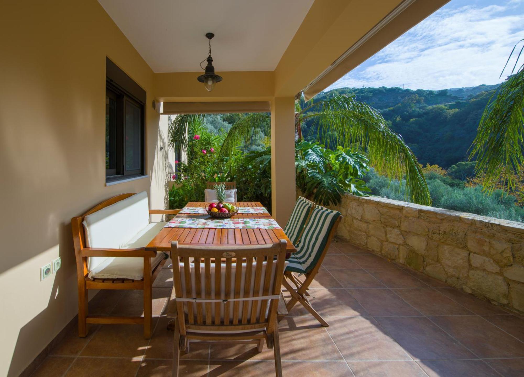 Serenity River Villa Palaiochora Dış mekan fotoğraf