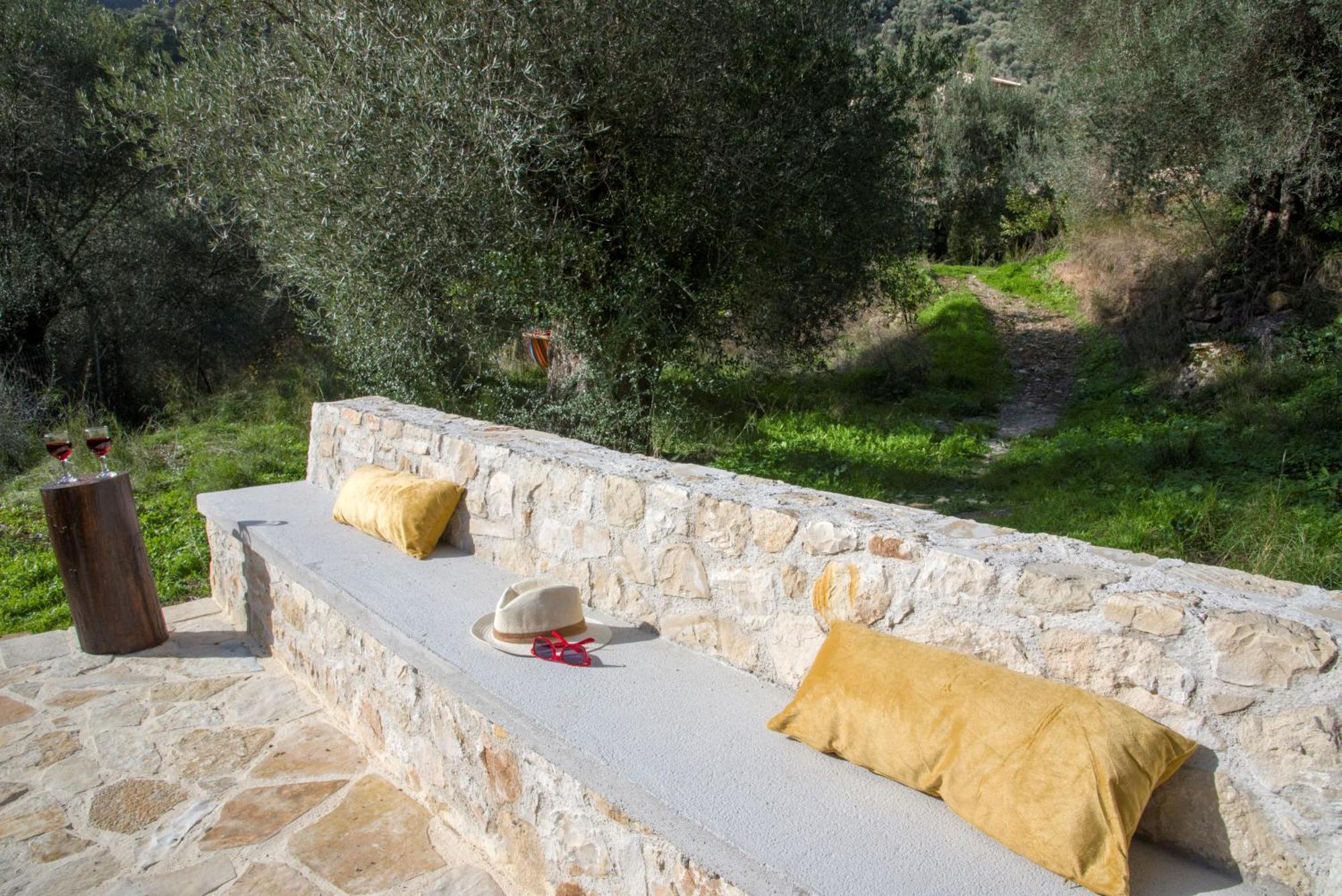 Serenity River Villa Palaiochora Dış mekan fotoğraf