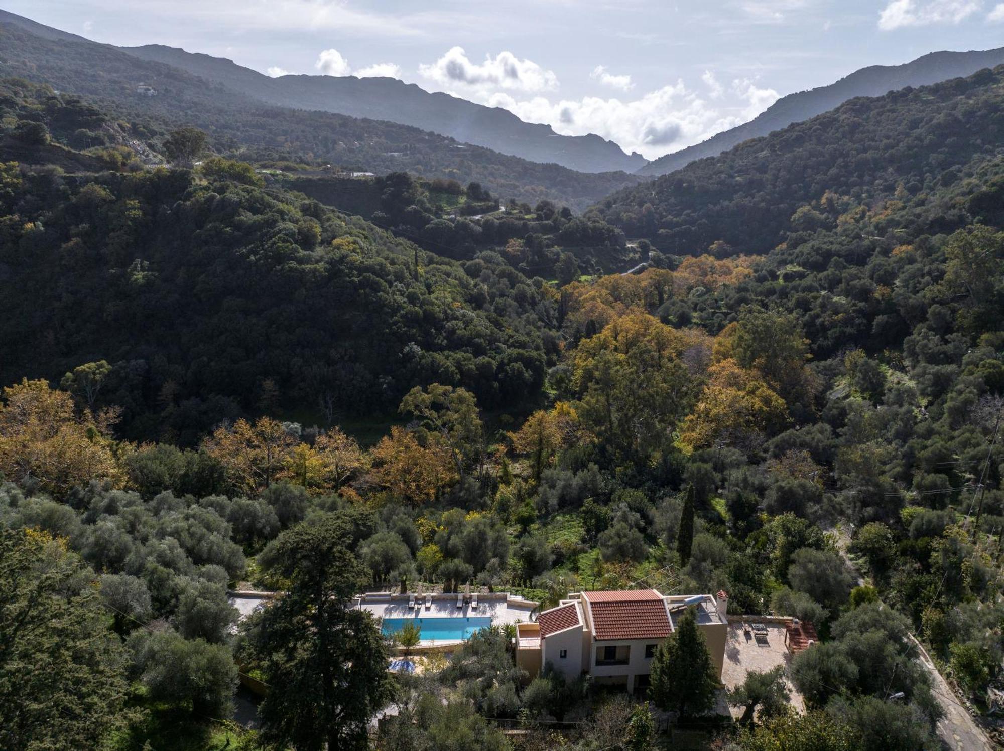 Serenity River Villa Palaiochora Dış mekan fotoğraf